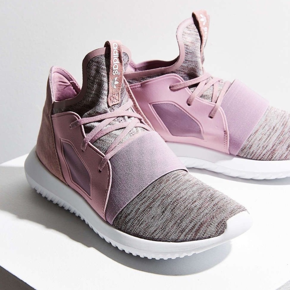 ADIDAS TUBULAR DEFIANT SNEAKERS